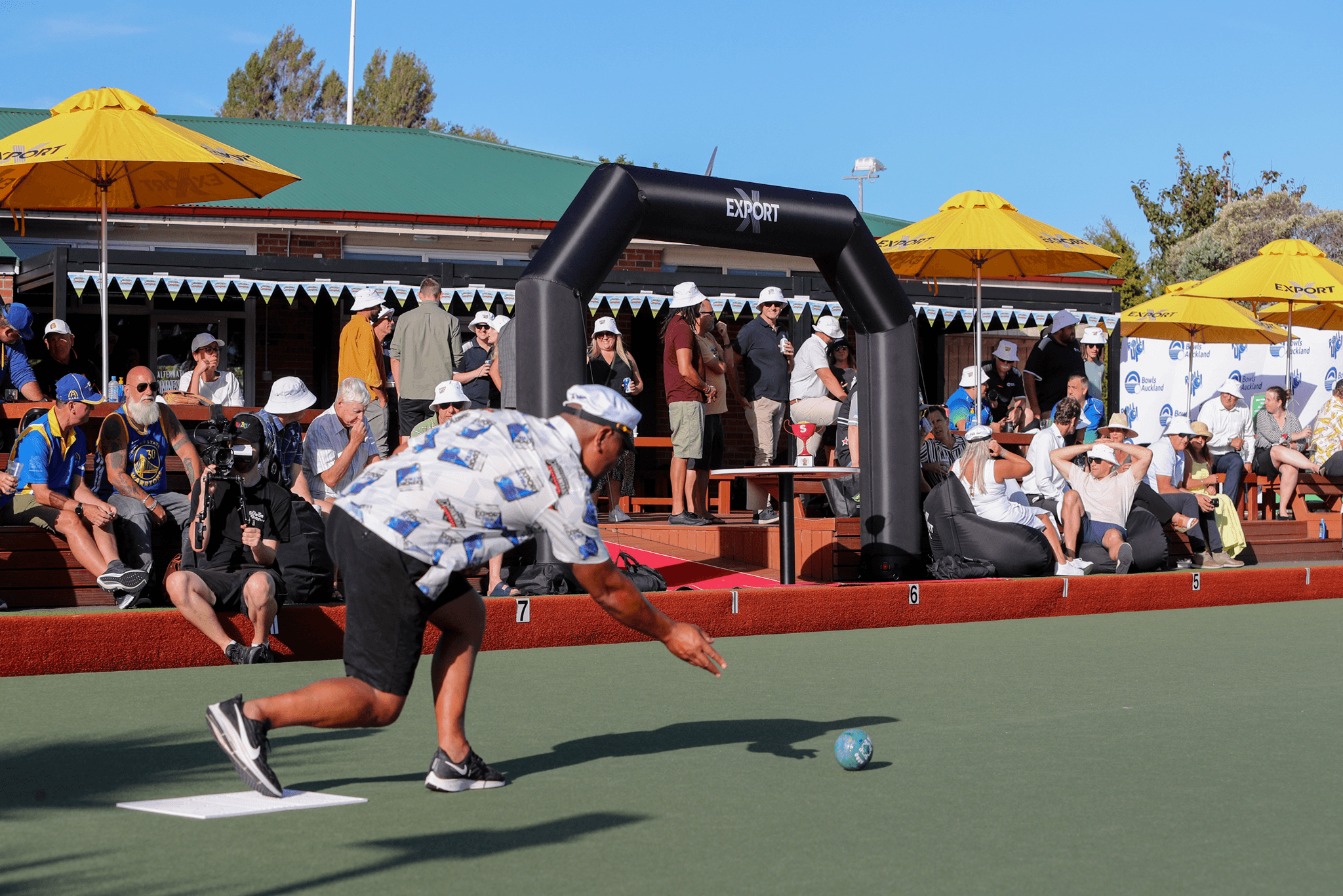 Sail on Auckland Harbour
